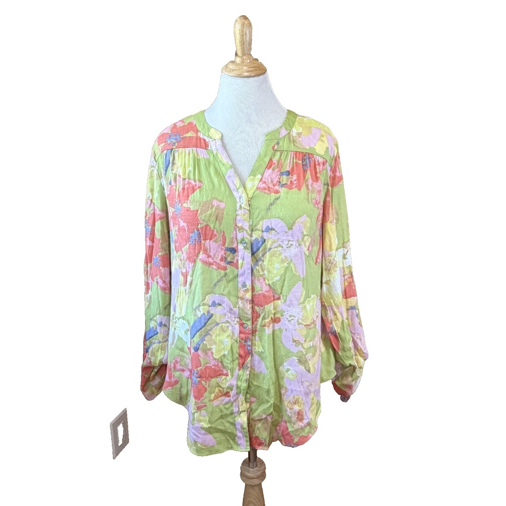Hope & Harlow Pastel Abstract Floral Watercolor Button Up Long Sleeve Tunic XL
